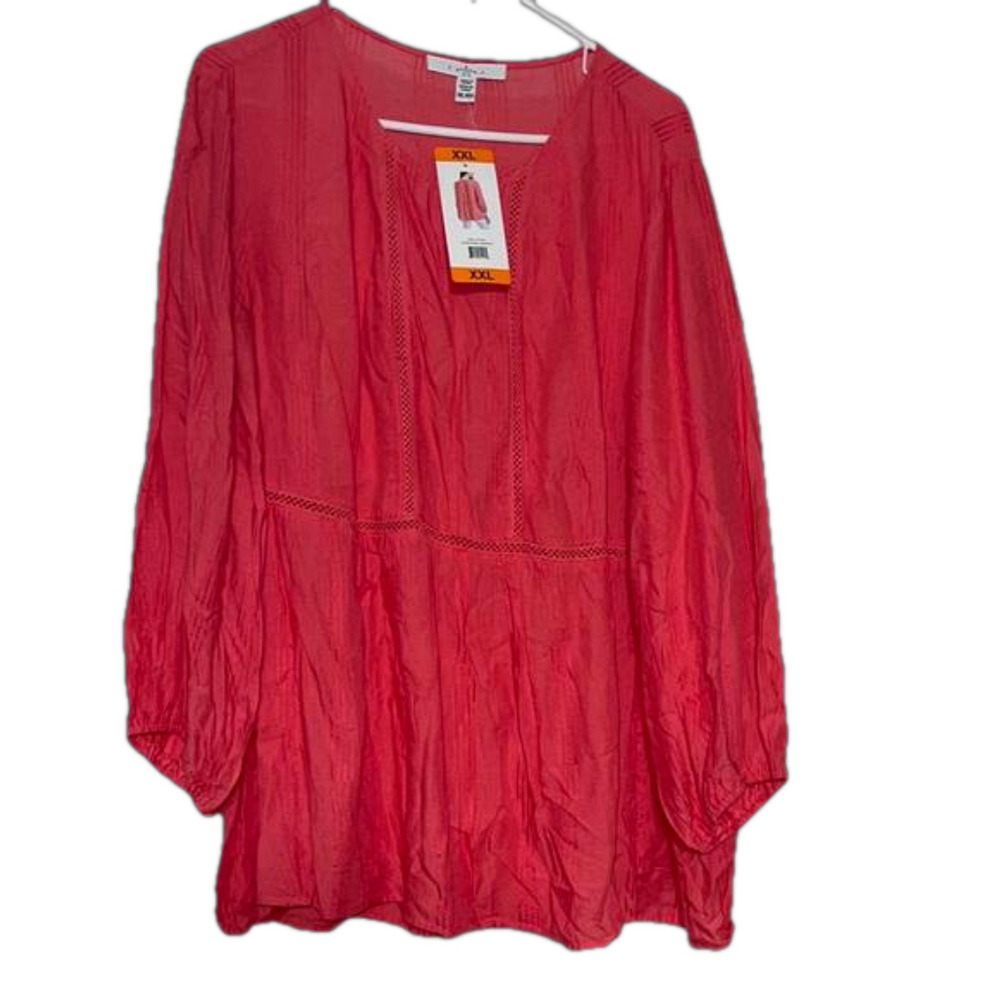 NWT women’s Fever shirt XXL